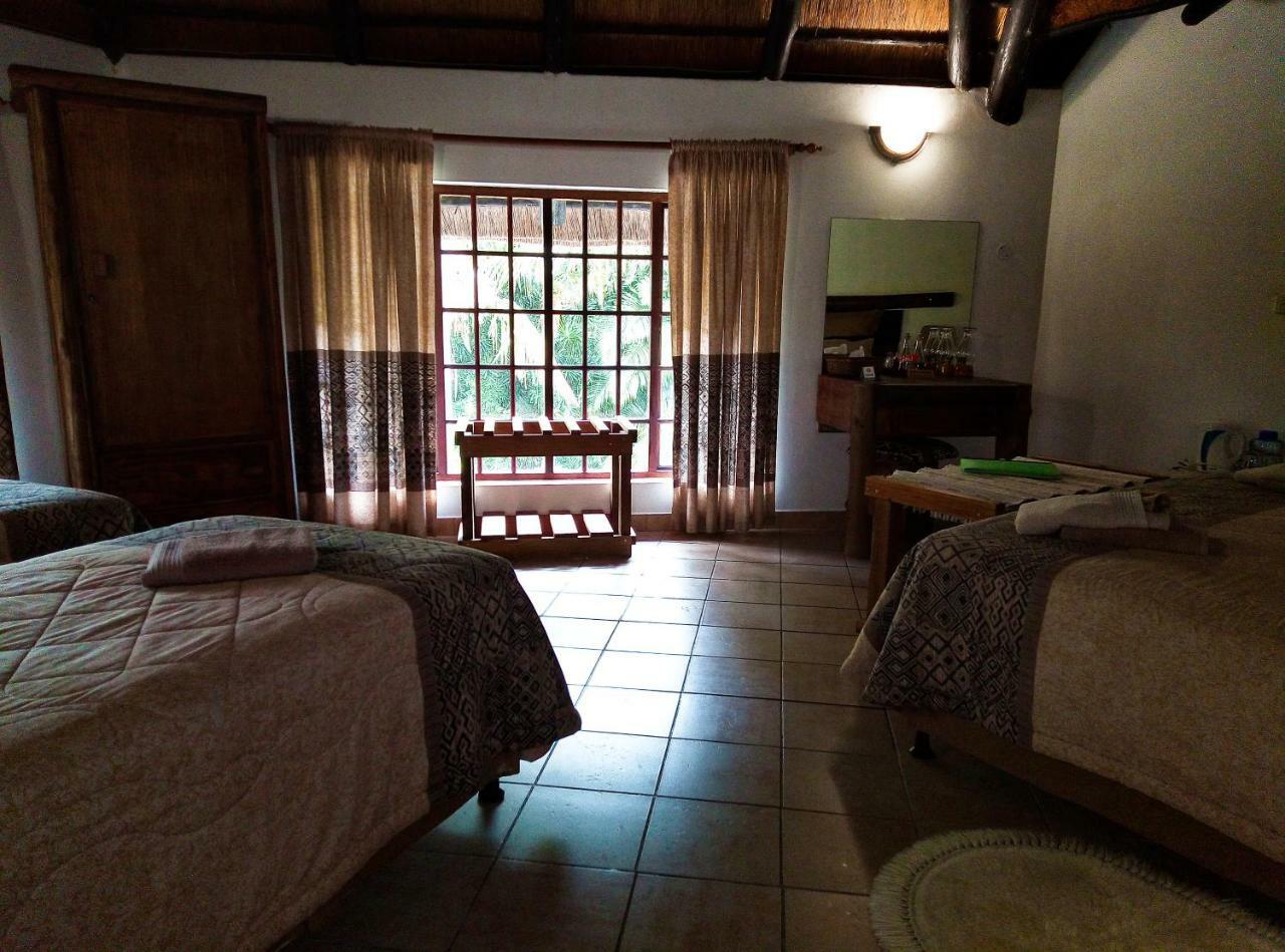 African Ambience Guest House Saint Lucia Estuary Eksteriør bilde